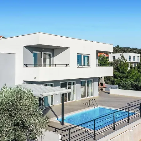 3 Bedroom Pet Friendly In Na Moru Hébergement de vacances
