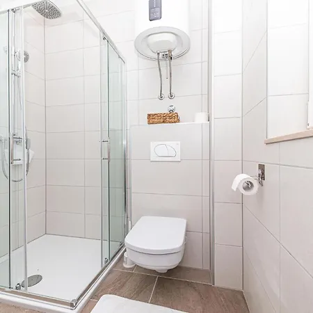 3 Bedroom Pet Friendly In Na Moru Holiday home *