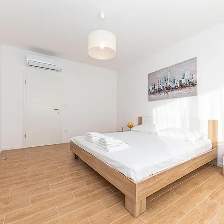 3 Bedroom Pet Friendly In Na Moru Hébergement de vacances