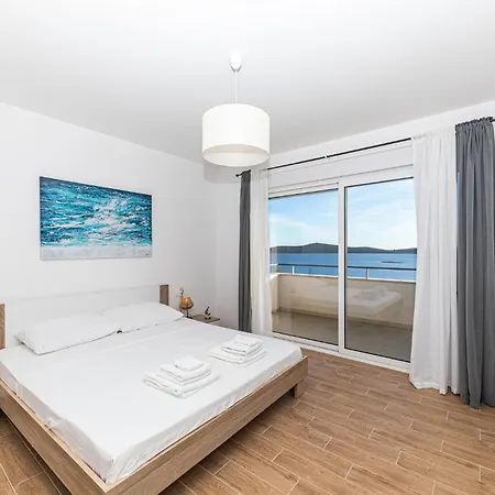 3 Bedroom Pet Friendly In Na Moru Sevid