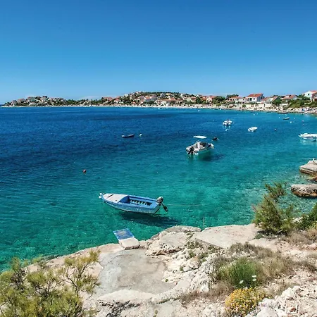 Hébergement de vacances 3 Bedroom Pet Friendly In Na Moru Sevid